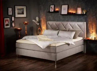 Boxspringbett In Edler Umgebung Boxspringbett In Edler Umgebung