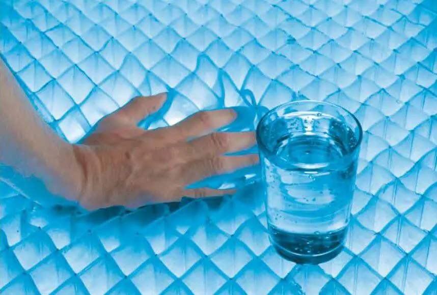 SVANE Betten IntelliGel(R) ist punktelastisch SVANE Betten IntelliGel(R) ist punktelastisch